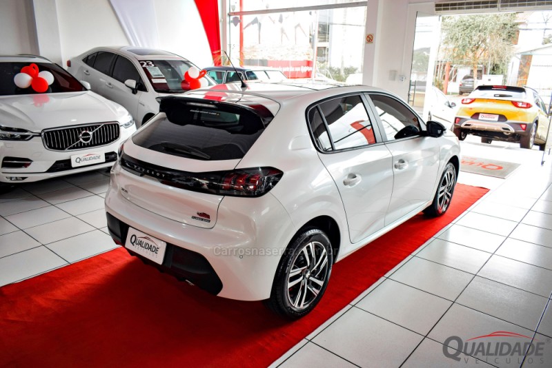 208 1.0 GRIFFE 12V TURBO FLEX 4P AUTOMÁTICO - 2024 - SANTA CRUZ DO SUL