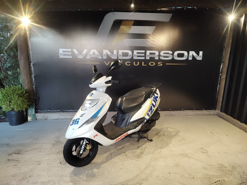 BURGMAN 125 AUTOMATIC - 2016 - CAXIAS DO SUL