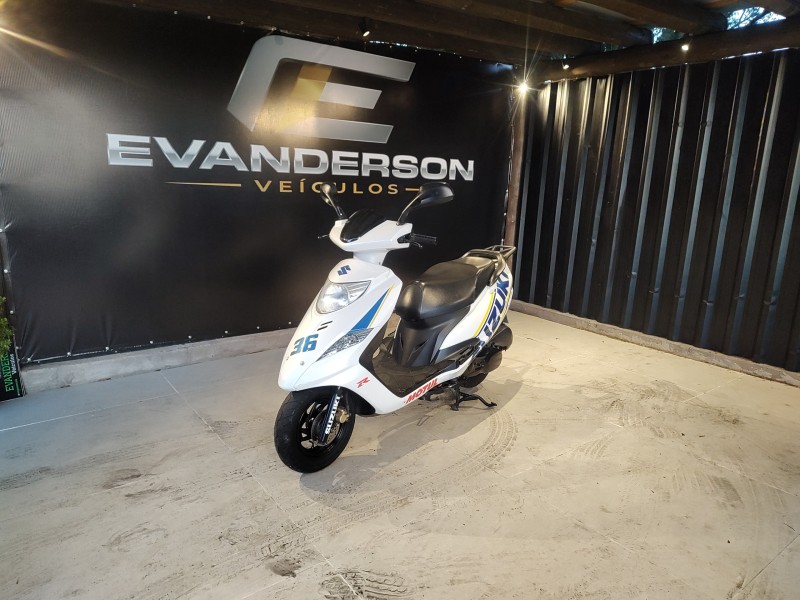 BURGMAN 125 AUTOMATIC - 2016 - CAXIAS DO SUL