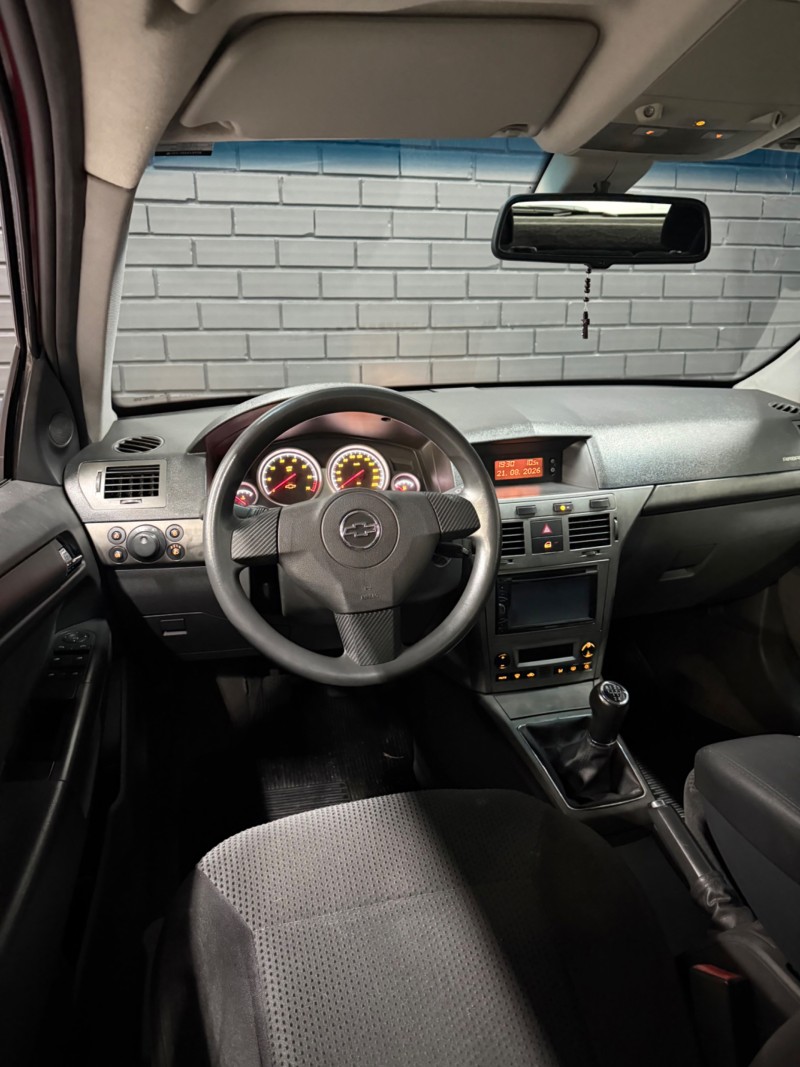 VECTRA 2.0 MPFI GT HATCH 8V FLEX 4P MANUAL - 2009 - CAXIAS DO SUL
