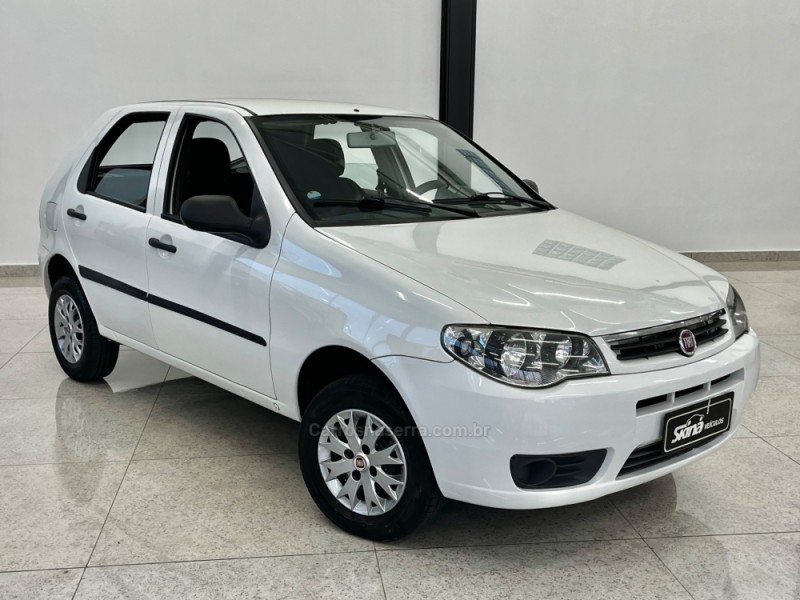PALIO 1.0 MPI FIRE CELEBRATION 8V FLEX 4P MANUAL - 2016 - VACARIA