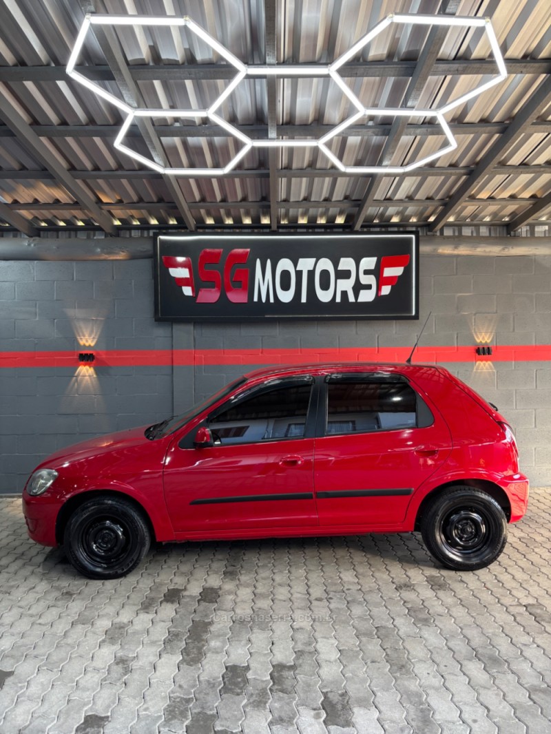 CELTA 1.0 MPFI LT 8V FLEX 4P MANUAL - 2015 - HARMONIA