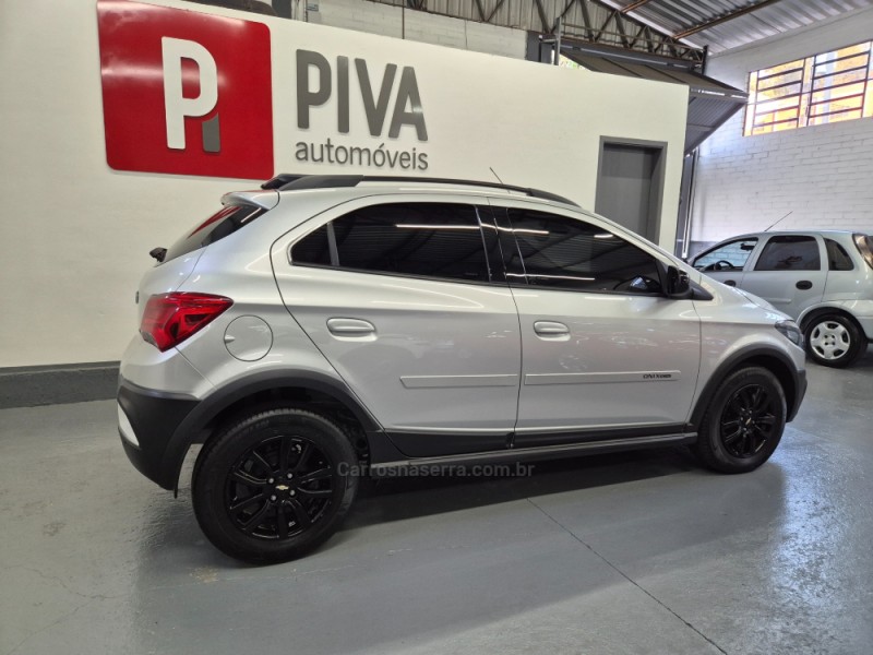 ONIX 1.4 MPFI ACTIV 8V FLEX 4P MANUAL - 2019 - GARIBALDI