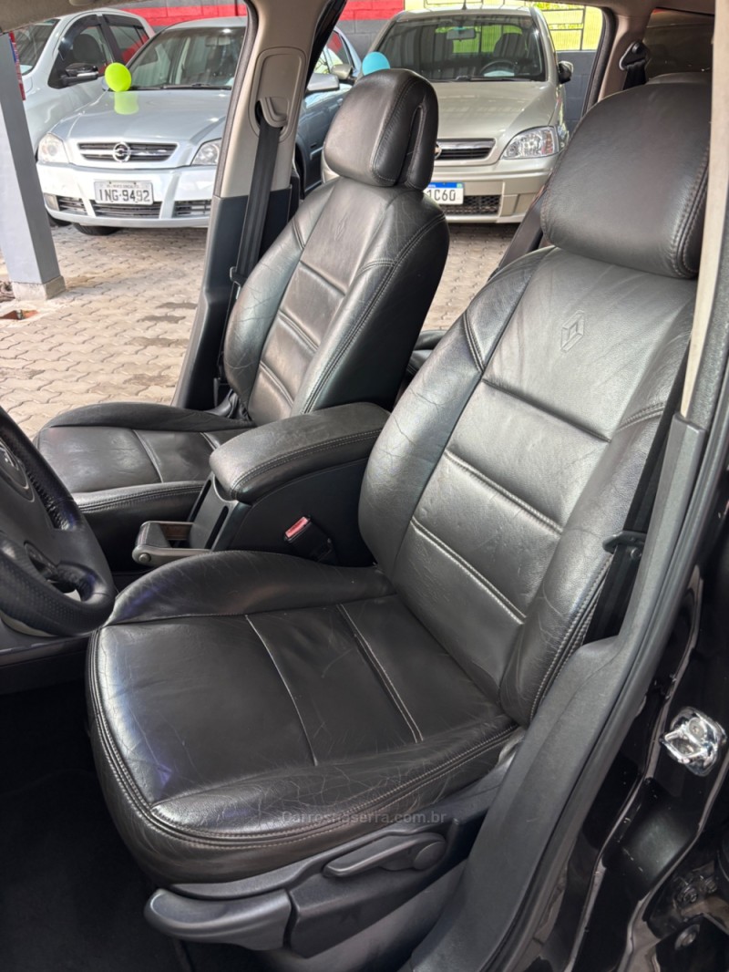 MÉGANE 2.0 DYNAMIQUE SEDAN 16V GASOLINA 4P AUTOMÁTICO - 2009 - HARMONIA