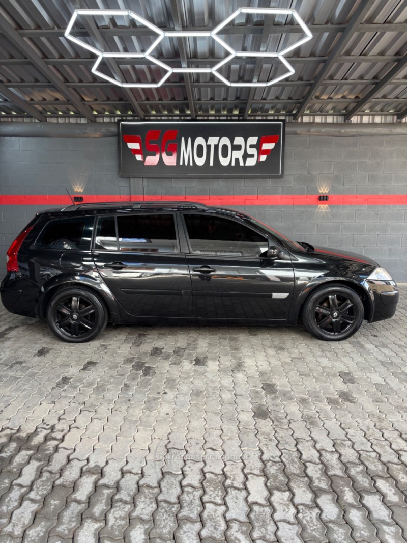 MÉGANE 2.0 DYNAMIQUE SEDAN 16V GASOLINA 4P AUTOMÁTICO - 2009 - HARMONIA