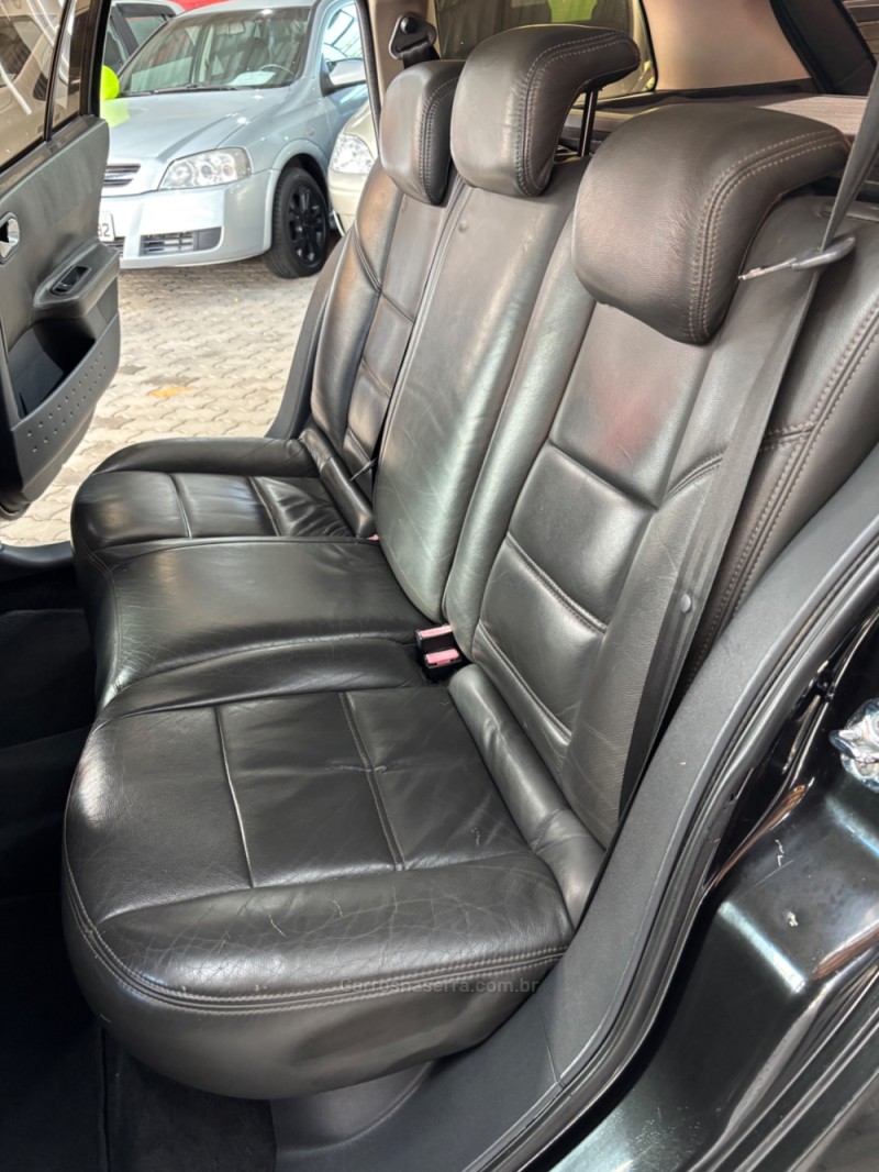 MÉGANE 2.0 DYNAMIQUE SEDAN 16V GASOLINA 4P AUTOMÁTICO - 2009 - HARMONIA