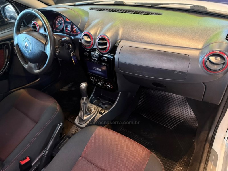 SANDERO 1.6 STEPWAY 16V FLEX 4P MANUAL - 2014 - SãO LEOPOLDO