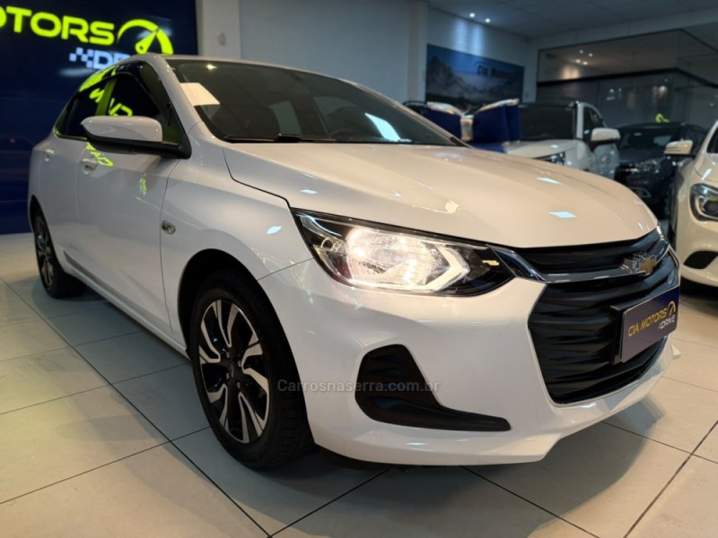 ONIX 1.0 LT 12V TURBO FLEX 4P MANUAL - 2023 - SãO LEOPOLDO