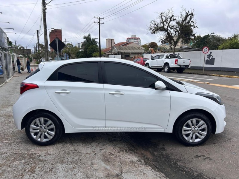 HB20S 1.6 COMFORT STYLE 16V FLEX 4P AUTOMÁTICO - 2018 - VENâNCIO AIRES