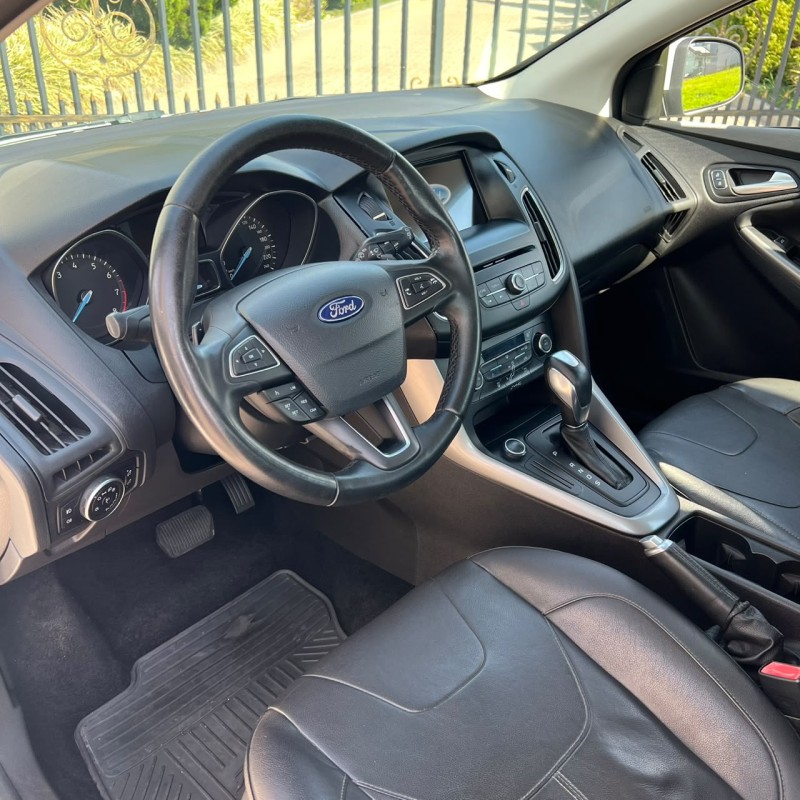 FOCUS 2.0 SE HATCH 16V FLEX 4P AUTO - 2017 - CAXIAS DO SUL
