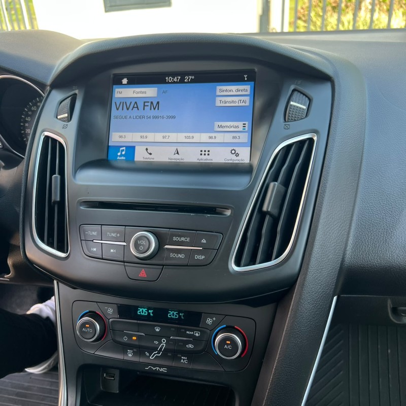 FOCUS 2.0 SE HATCH 16V FLEX 4P AUTO - 2017 - CAXIAS DO SUL