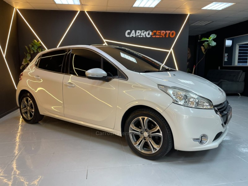 208 1.6 GRIFFE 16V FLEX 4P AUTOMÁTICO - 2014 - NOVO HAMBURGO