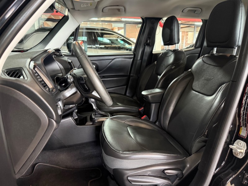 RENEGADE 1.3 LONGITUDE T270 16V TURBO FLEX 4P AUTOMÁTICO - 2023 - FARROUPILHA
