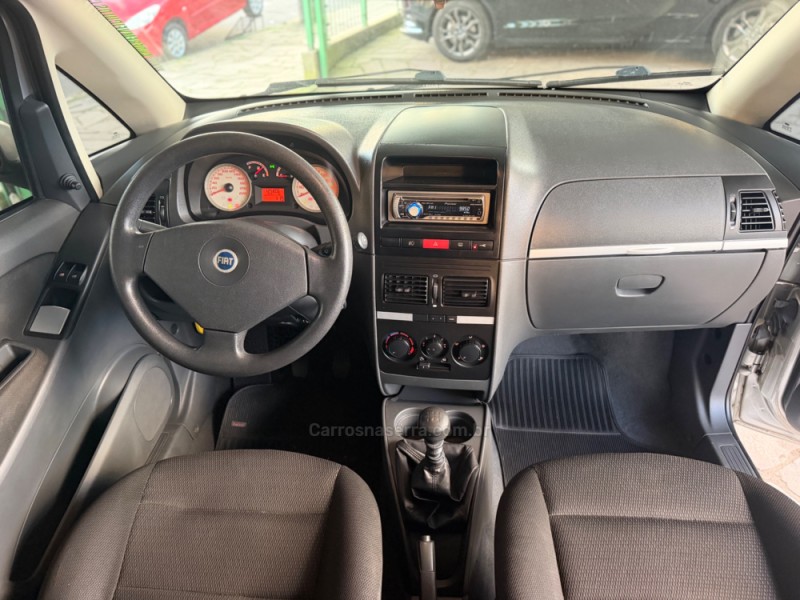 IDEA 1.4 MPI ATTRACTIVE 8V FLEX 4P MANUAL - 2006 - CAXIAS DO SUL