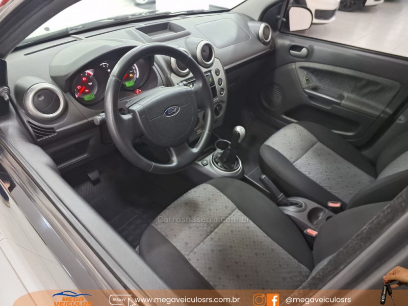 FIESTA 1.6 MPI 8V GASOLINA 4P MANUAL - 2012 - BENTO GONçALVES