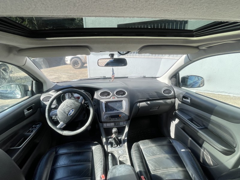 FOCUS 2.0 GHIA 16V GASOLINA 4P MANUAL - 2009 - CAXIAS DO SUL