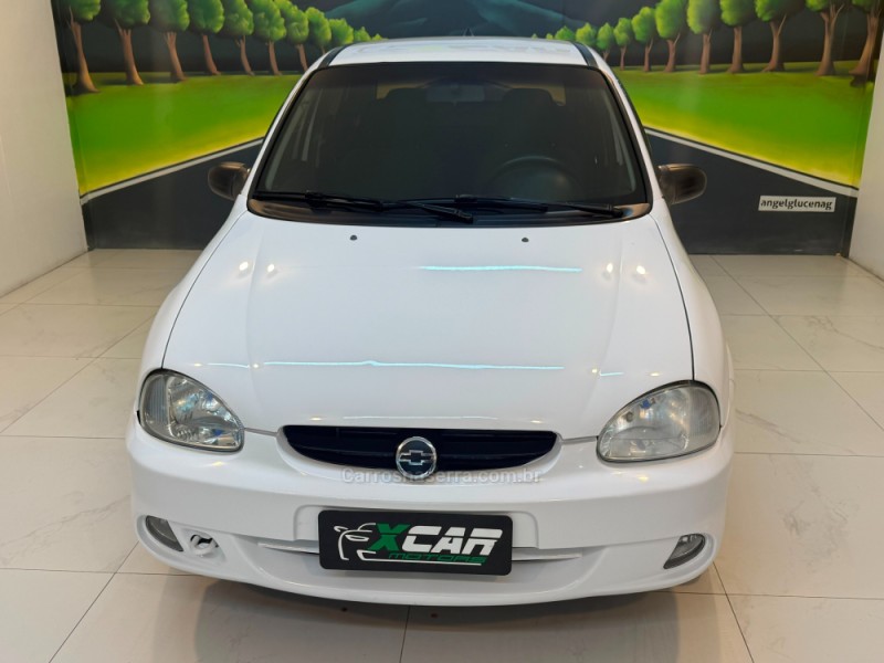 CORSA 1.0 MPFI CLASSIC SEDAN 8V GASOLINA 4P MANUAL - 2004 - BENTO GONçALVES