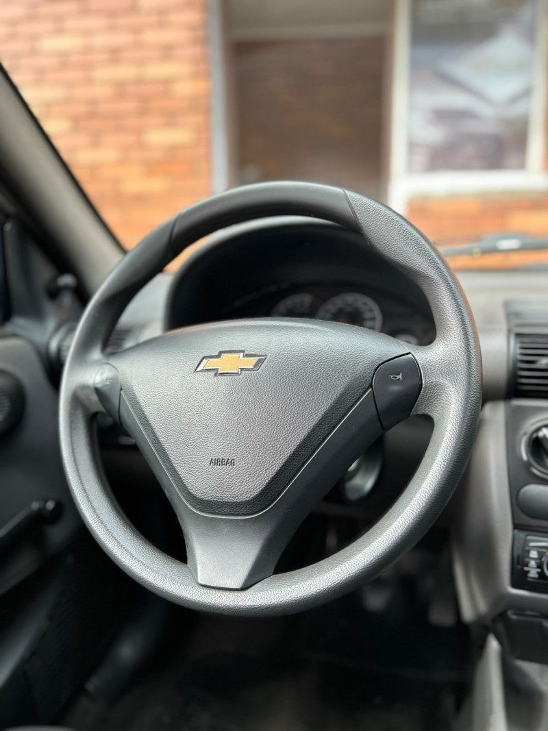 CLASSIC 1.0 MPFI LS 8V FLEX 4P MANUAL - 2013 - CANELA