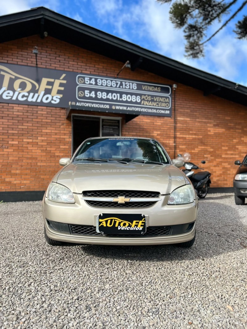 CLASSIC 1.0 MPFI LS 8V FLEX 4P MANUAL - 2013 - CANELA