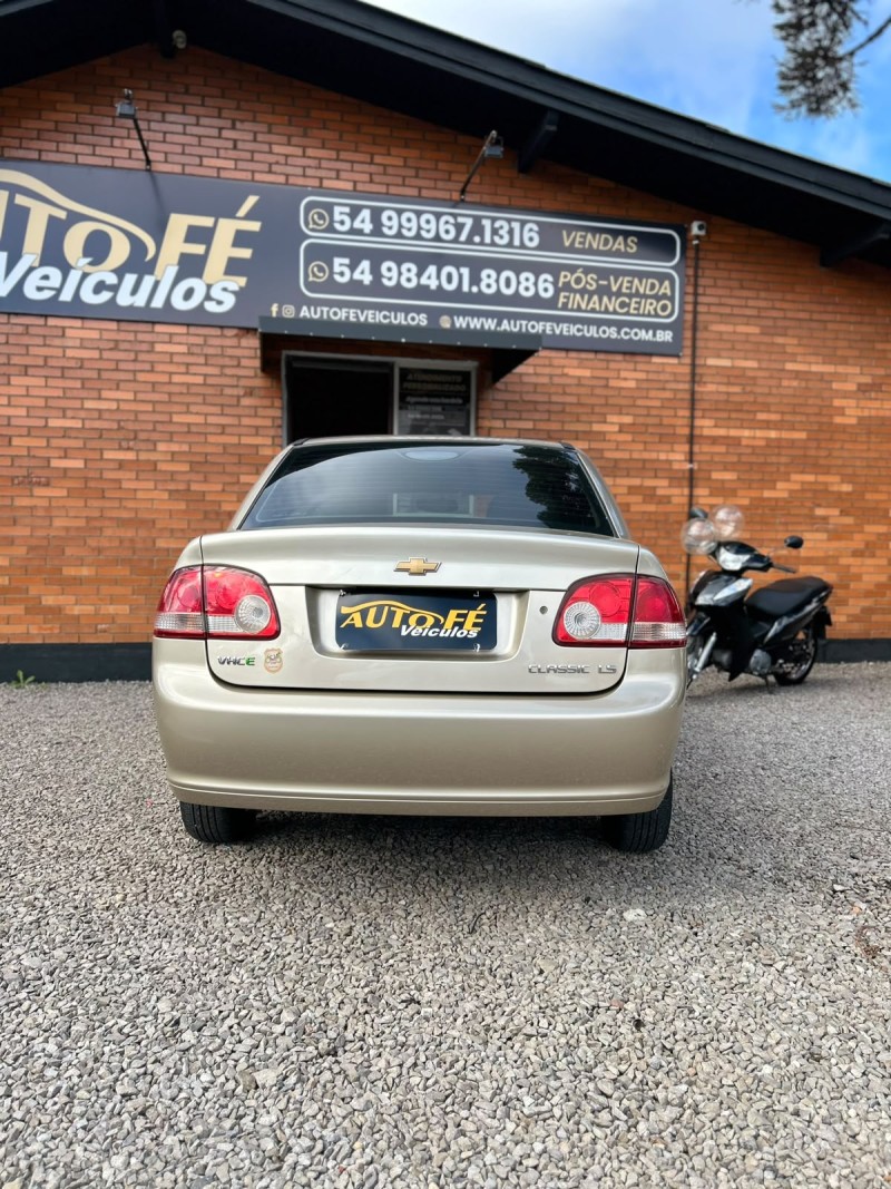 CLASSIC 1.0 MPFI LS 8V FLEX 4P MANUAL - 2013 - CANELA