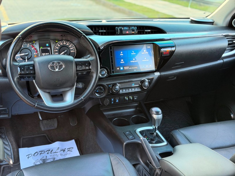 HILUX  - 2024 - CANELA