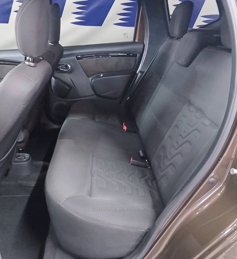 DUSTER 1.6 DYNAMIQUE 4X2 16V FLEX 4P MANUAL - 2016 - CAXIAS DO SUL