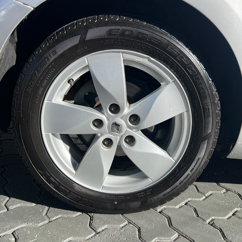 FLUENCE 2.0 DYNAMIQUE 16V FLEX 4P MANUAL - 2012 - CAXIAS DO SUL