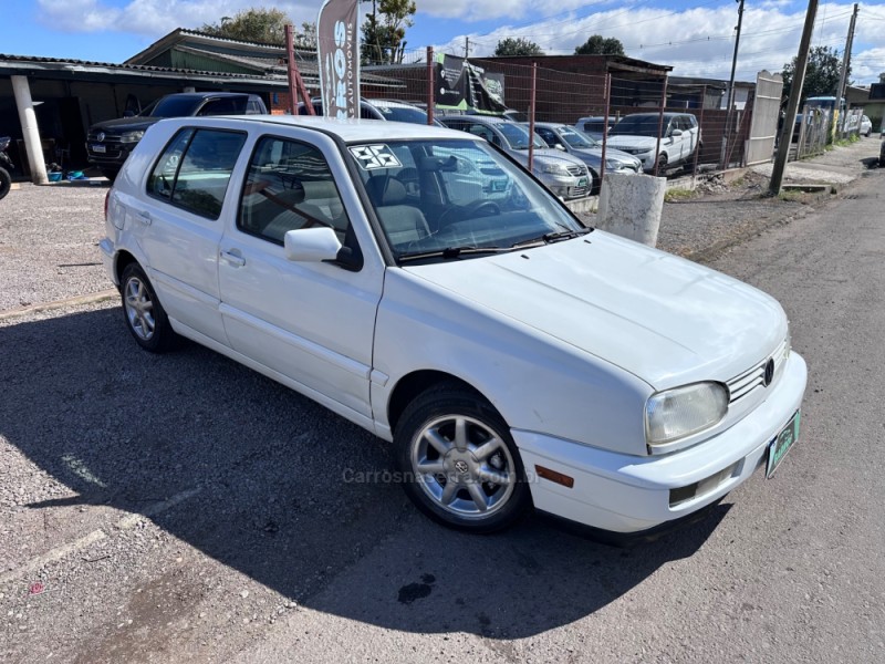 GOLF 1.8 MI GL 8V GASOLINA 4P MANUAL - 1997 - CAXIAS DO SUL