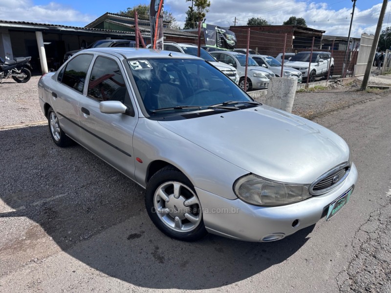 MONDEO 2.0 CLX 16V GASOLINA 4P MANUAL - 1997 - CAXIAS DO SUL