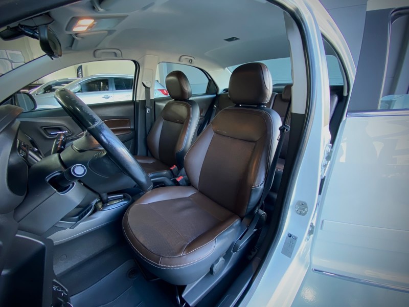 COBALT 1.8 MPFI ELITE 8V FLEX 4P AUTOMÁTICO - 2016 - LAJEADO