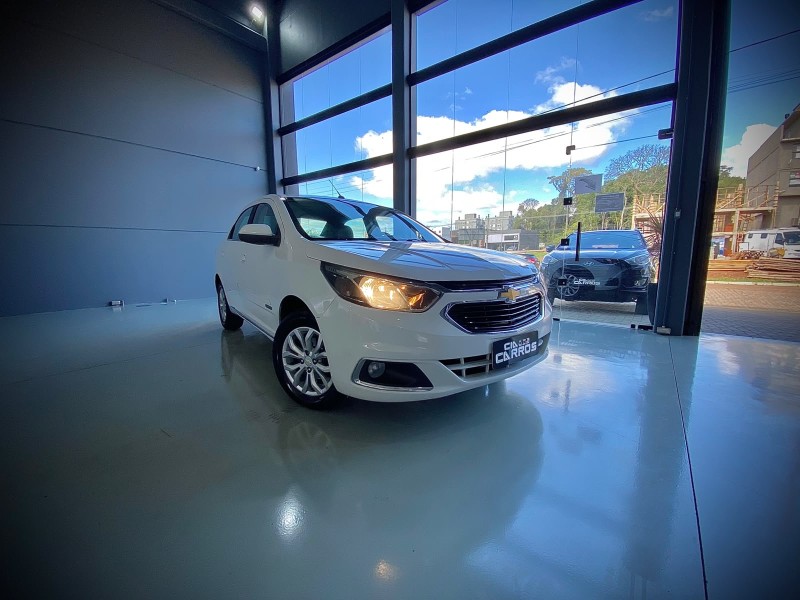 COBALT 1.8 MPFI ELITE 8V FLEX 4P AUTOMÁTICO - 2016 - LAJEADO