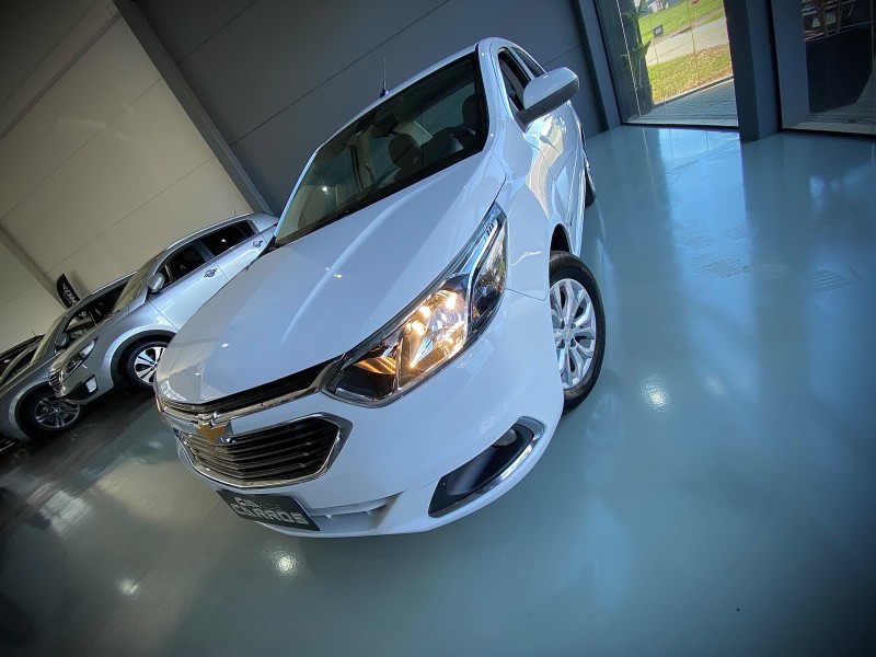 COBALT 1.8 MPFI ELITE 8V FLEX 4P AUTOMÁTICO - 2016 - LAJEADO