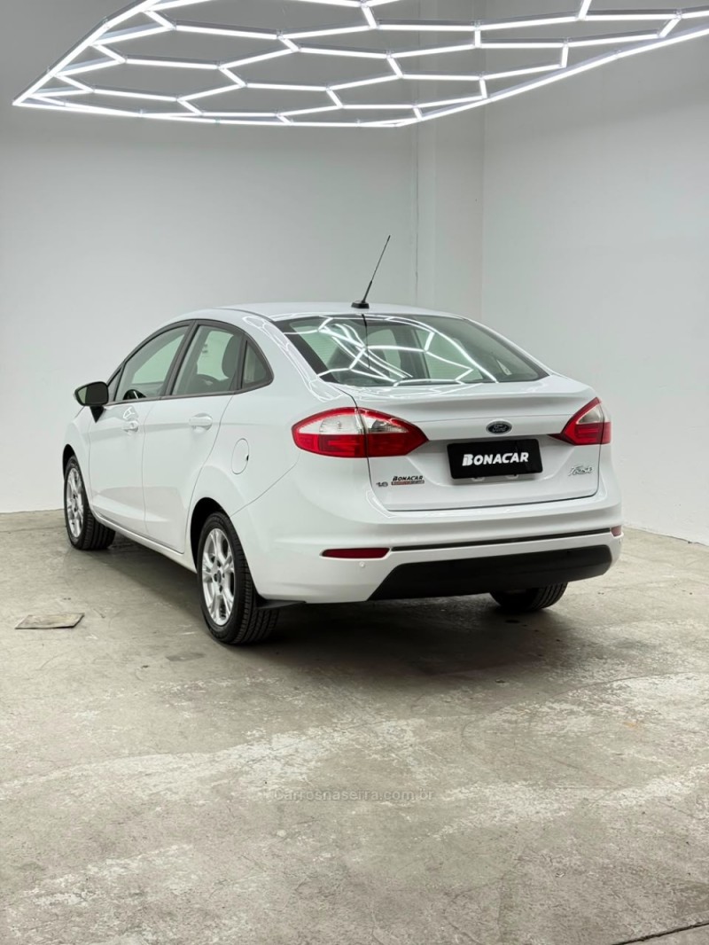 FIESTA 1.6 SE SEDAN 16V FLEX 4P AUTO - 2014 - CAXIAS DO SUL