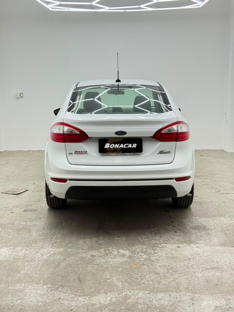 FIESTA 1.6 SE SEDAN 16V FLEX 4P AUTO - 2014 - CAXIAS DO SUL