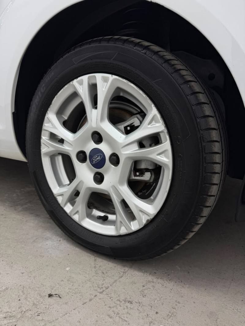 FIESTA 1.6 SE SEDAN 16V FLEX 4P AUTO - 2014 - CAXIAS DO SUL