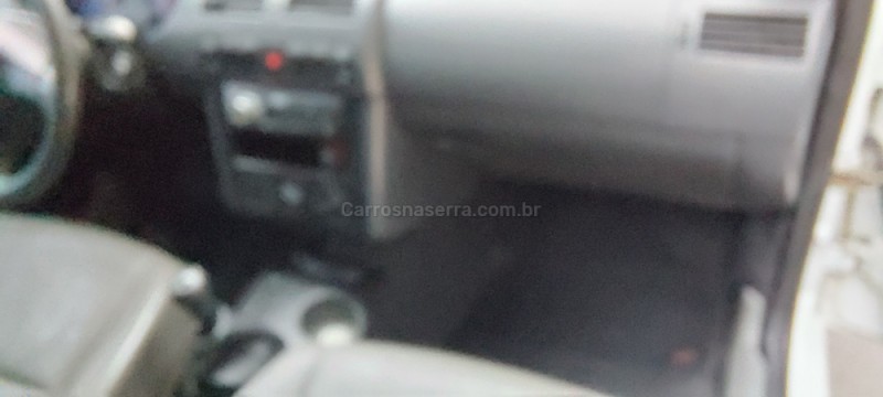 SAVEIRO 1.6 MI CL CS 8V GASOLINA 2P MANUAL G.II - 2006 - FARROUPILHA