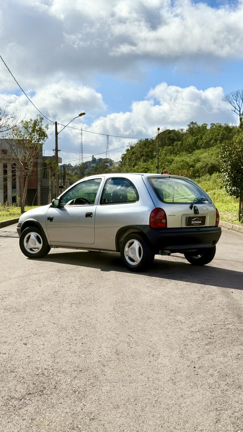 CORSA 1.0 MPFI SUPER 8V GASOLINA 2P MANUAL - 1996 - FLORES DA CUNHA