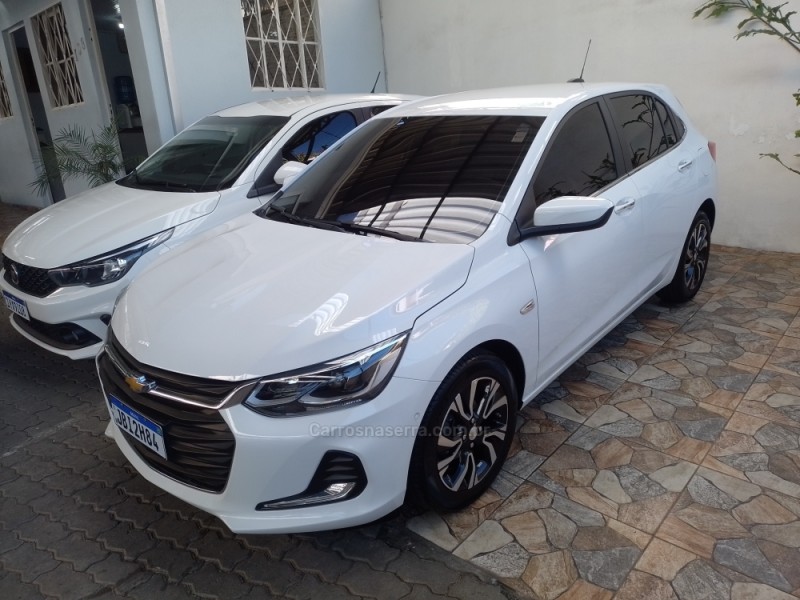 ONIX 1.0 PREMIER II 12V TURBO FLEX 4P AUTOMÁTICO - 2023 - CAXIAS DO SUL