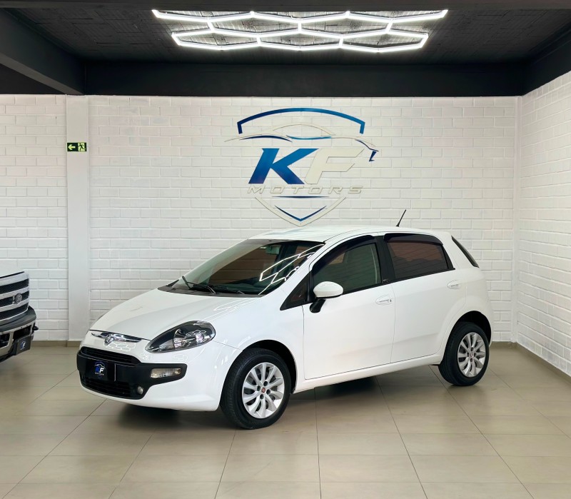 PUNTO 1.4 ATTRACTIVE 8V FLEX 4P MANUAL