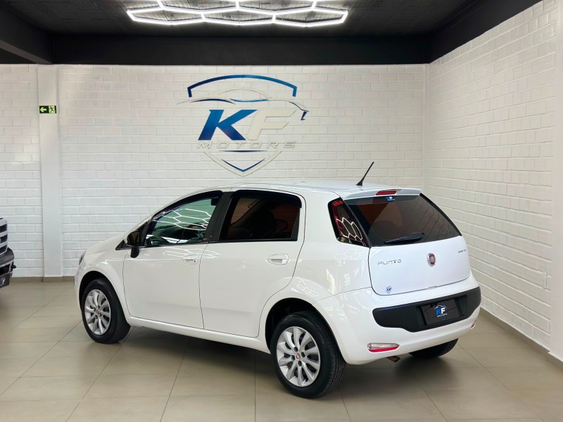 PUNTO 1.4 ATTRACTIVE 8V FLEX 4P MANUAL - 2014 - NOVO HAMBURGO