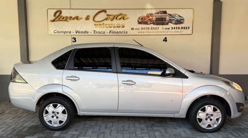 FIESTA 1.6 MPI SEDAN 8V FLEX 4P MANUAL - 2014 - CAXIAS DO SUL