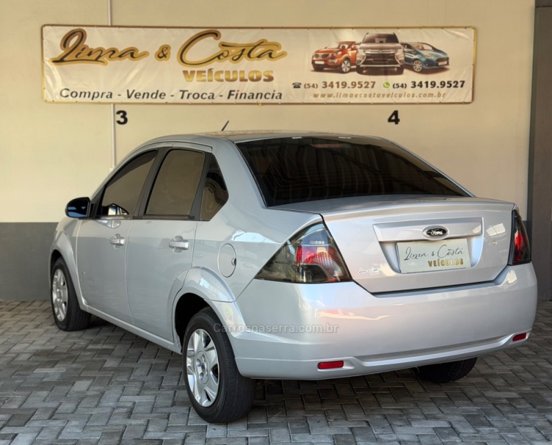 FIESTA 1.6 MPI SEDAN 8V FLEX 4P MANUAL - 2014 - CAXIAS DO SUL