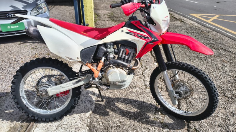 CRF 230F  - 2016 - CAXIAS DO SUL