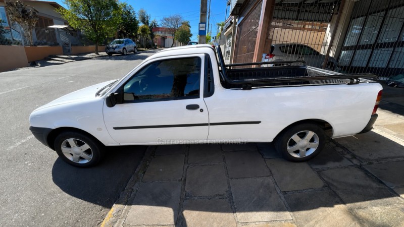 COURIER 1.6 MPI L 8V FLEX 2P MANUAL - 2012 - BENTO GONçALVES
