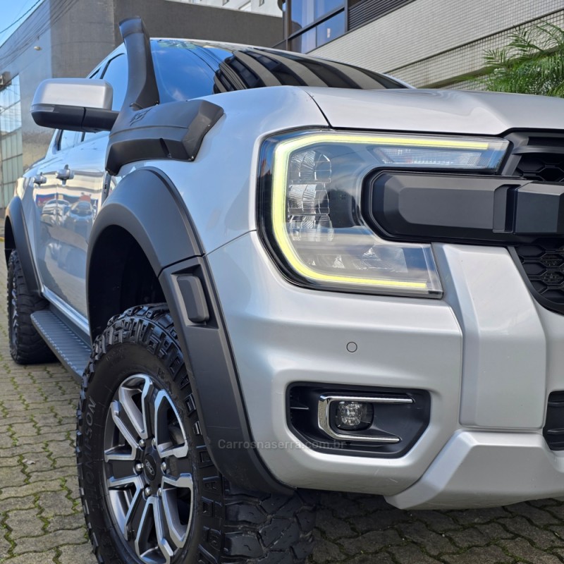 RANGER 3.0 V6 XLT CD TURBO 4X4 DIESEL 4P AUTOMÁTICO - 2024 - BENTO GONçALVES