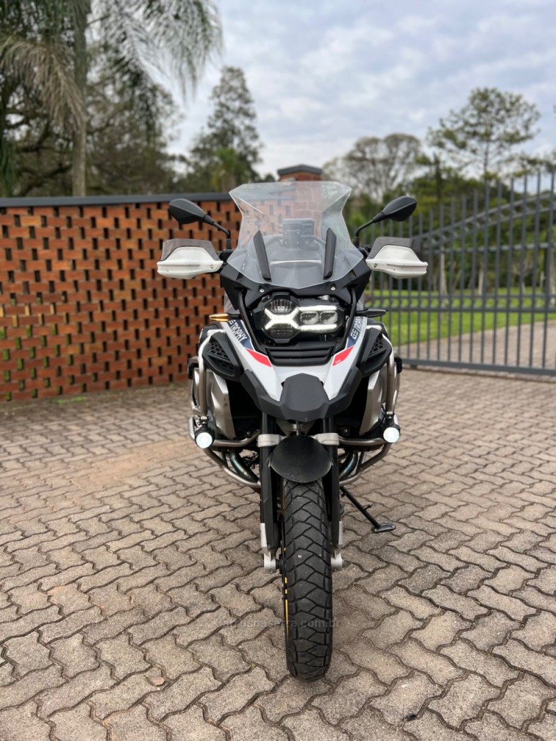 r 1250 1250 adventure trophy 2024 sao leopoldo