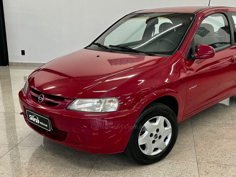CELTA 1.0 MPFI VHC SUPER 8V FLEX 2P MANUAL - 2003 - VACARIA