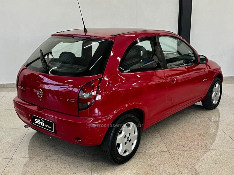 CELTA 1.0 MPFI VHC SUPER 8V FLEX 2P MANUAL - 2003 - VACARIA