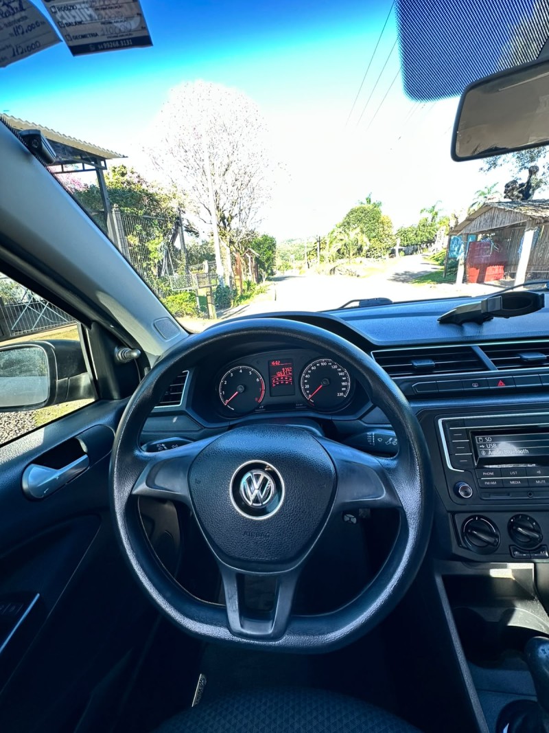 VOYAGE 1.0 12V MPI TOTALFLEX TRENDLINE 4P MANUAL - 2017 - BENTO GONçALVES