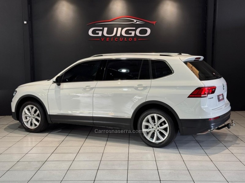 TIGUAN 1.4 ALLSPACE COMFORT 250 TSI FLEX 4P - 2018 - NOVO HAMBURGO